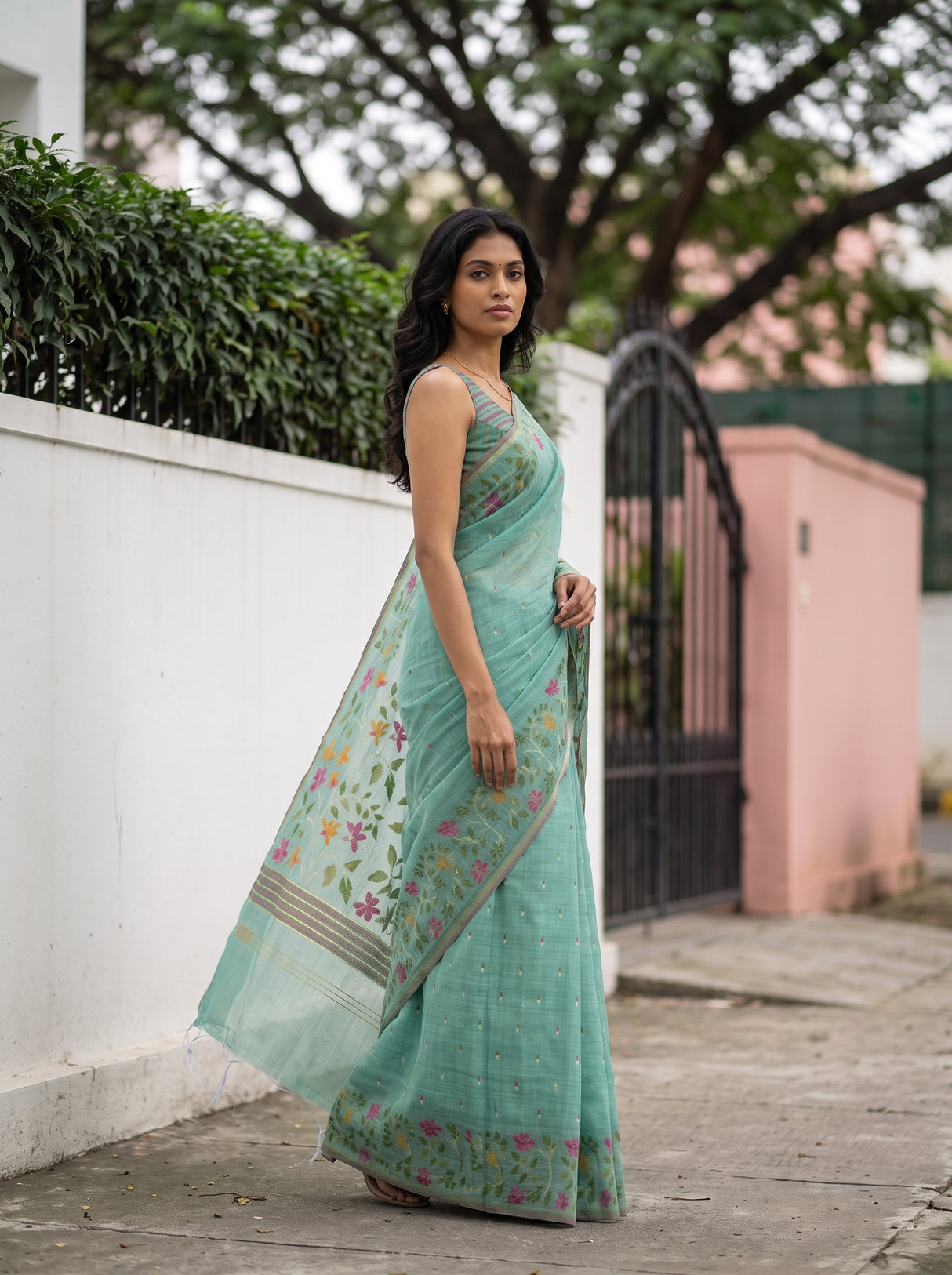 MIMOSA Rama Banarasi Linen Saree — pose 3 styling detail