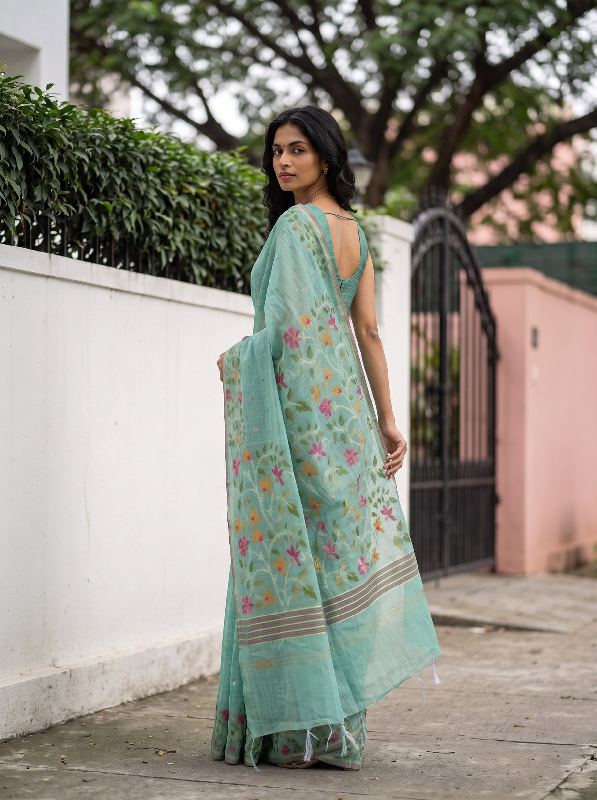 MIMOSA Rama Banarasi Linen Saree — pose 4 styling detail