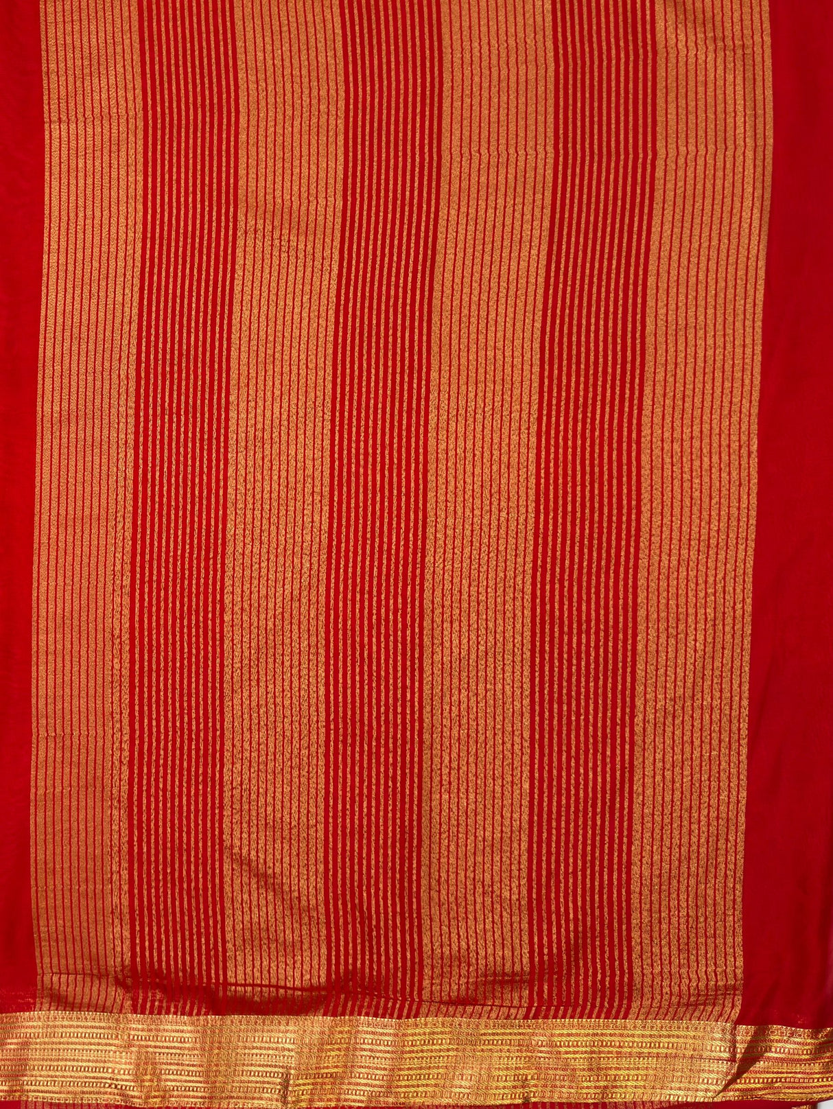 MIMOSA Red Saree Saree — pallu and zari work detail
