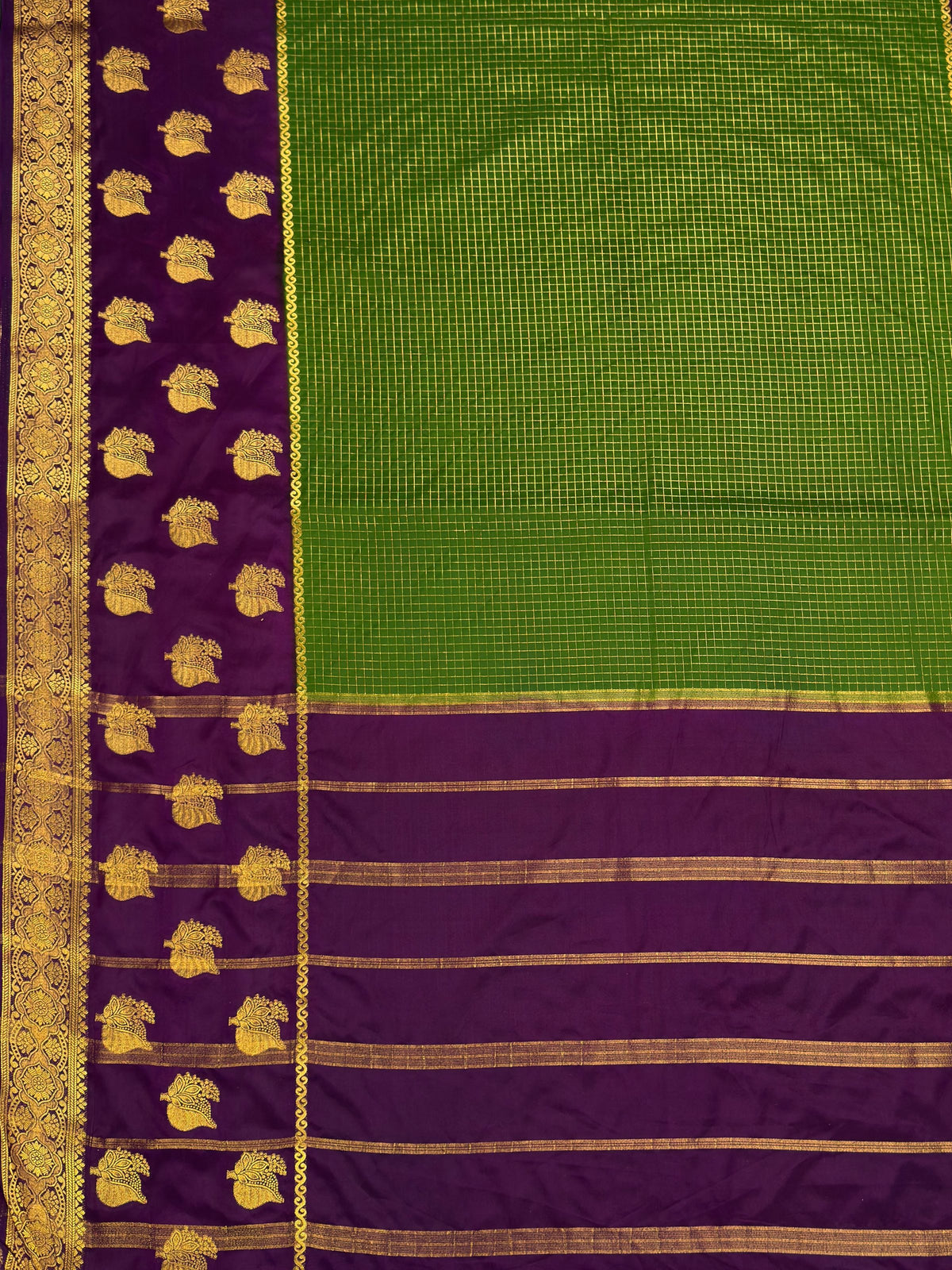 MIMOSA Olive Saree Saree — pallu and zari work detail