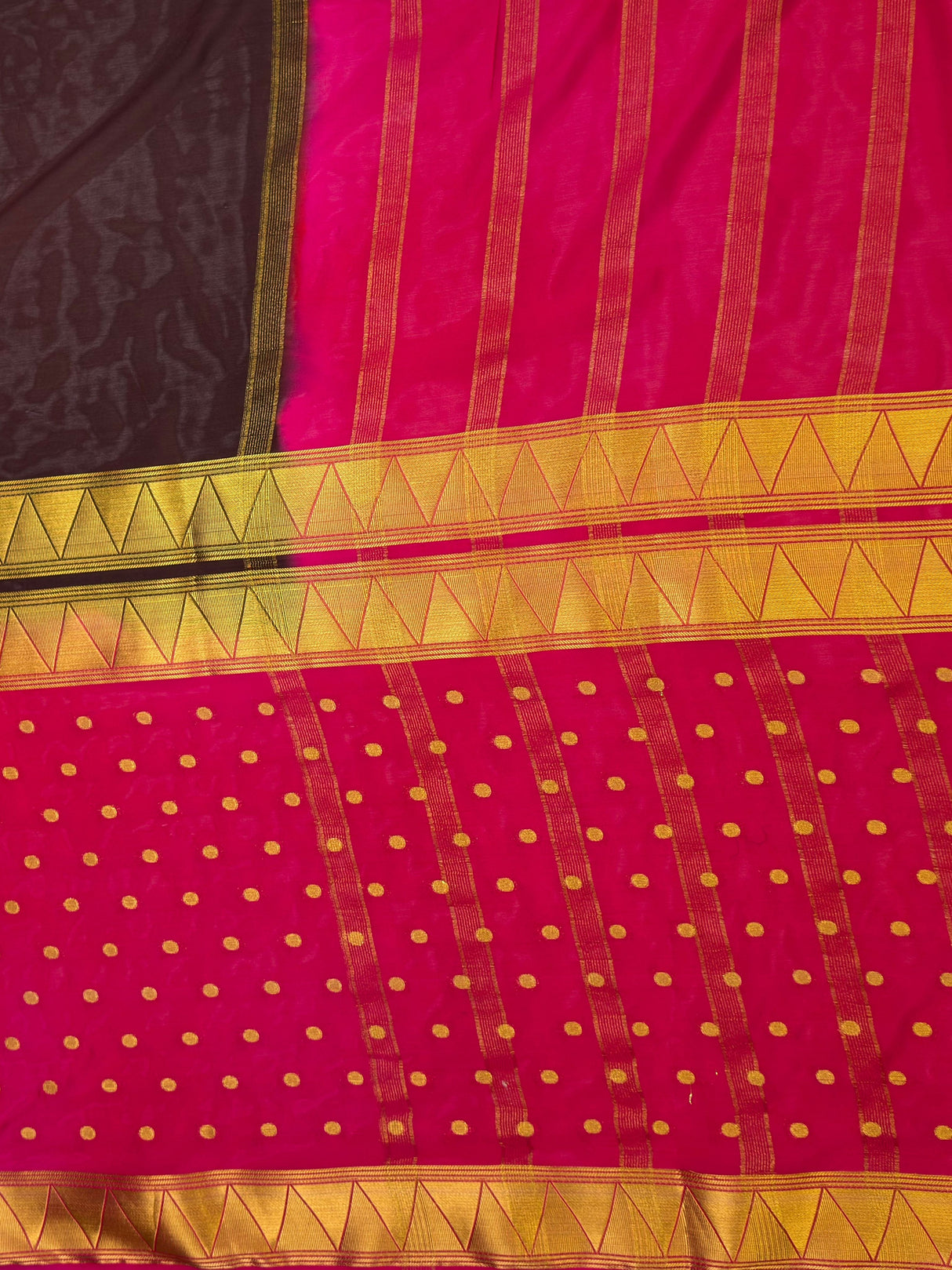 MIMOSA Chocolate Saree Saree — pallu and zari work detail