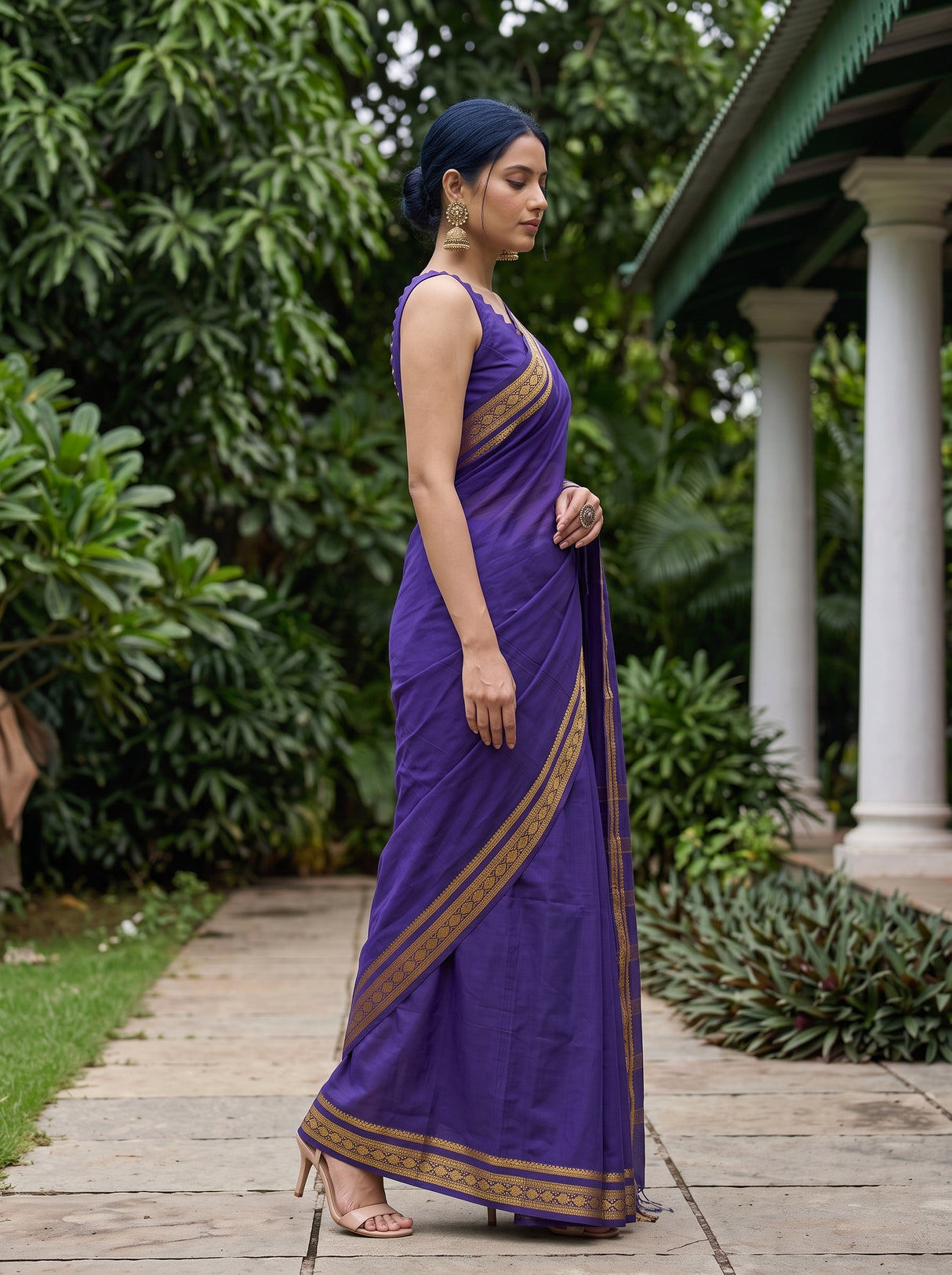 MIMOSA Navy Saree Saree — pose 3 styling detail