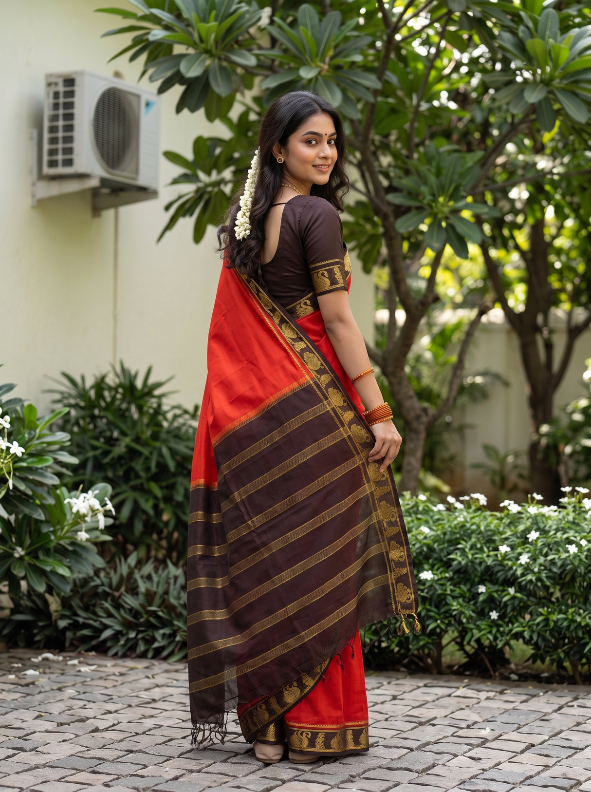 MIMOSA Orange Saree Saree — pose 7 styling detail