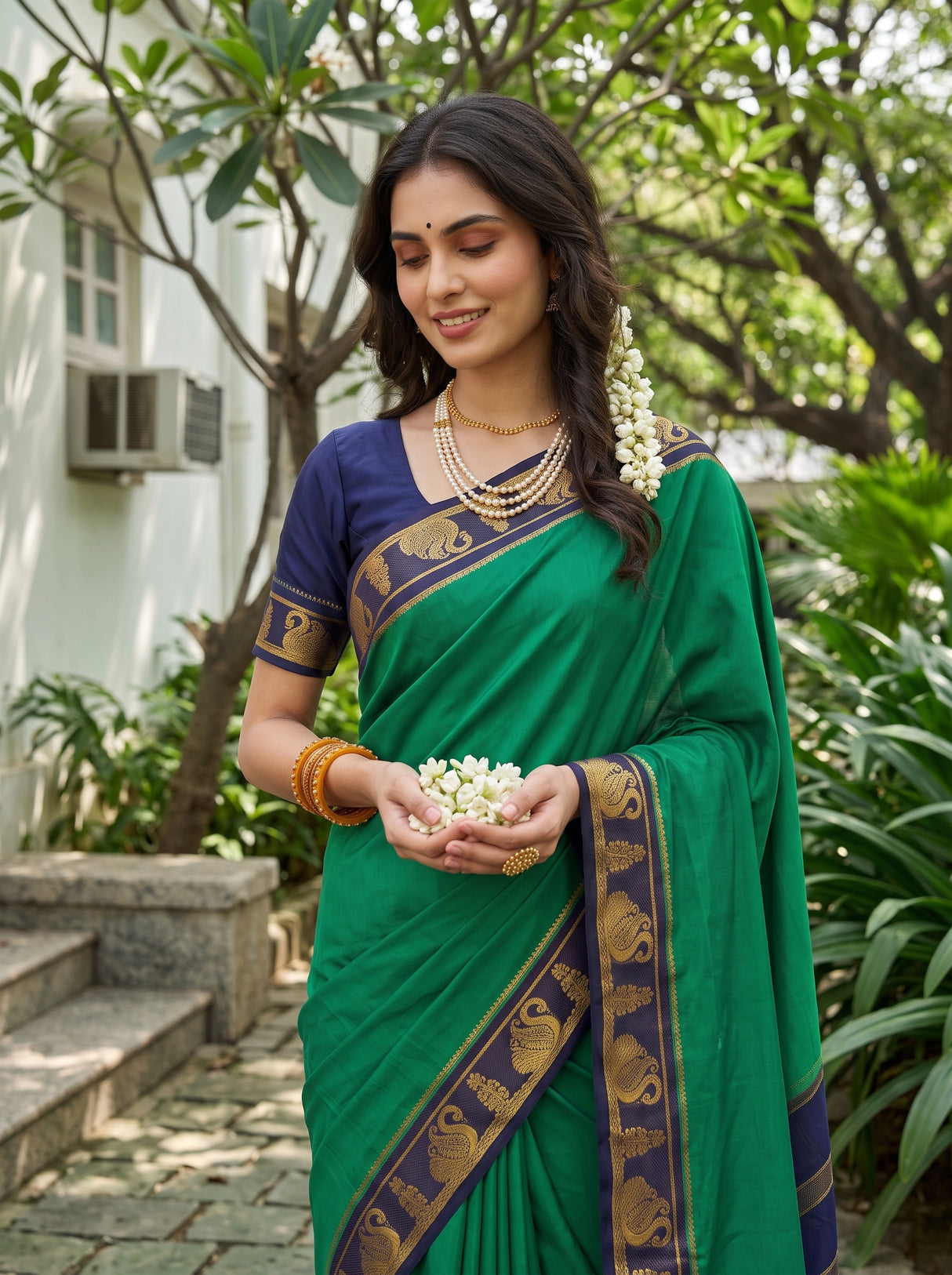 MIMOSA Rama Saree Saree — pose 10 styling detail