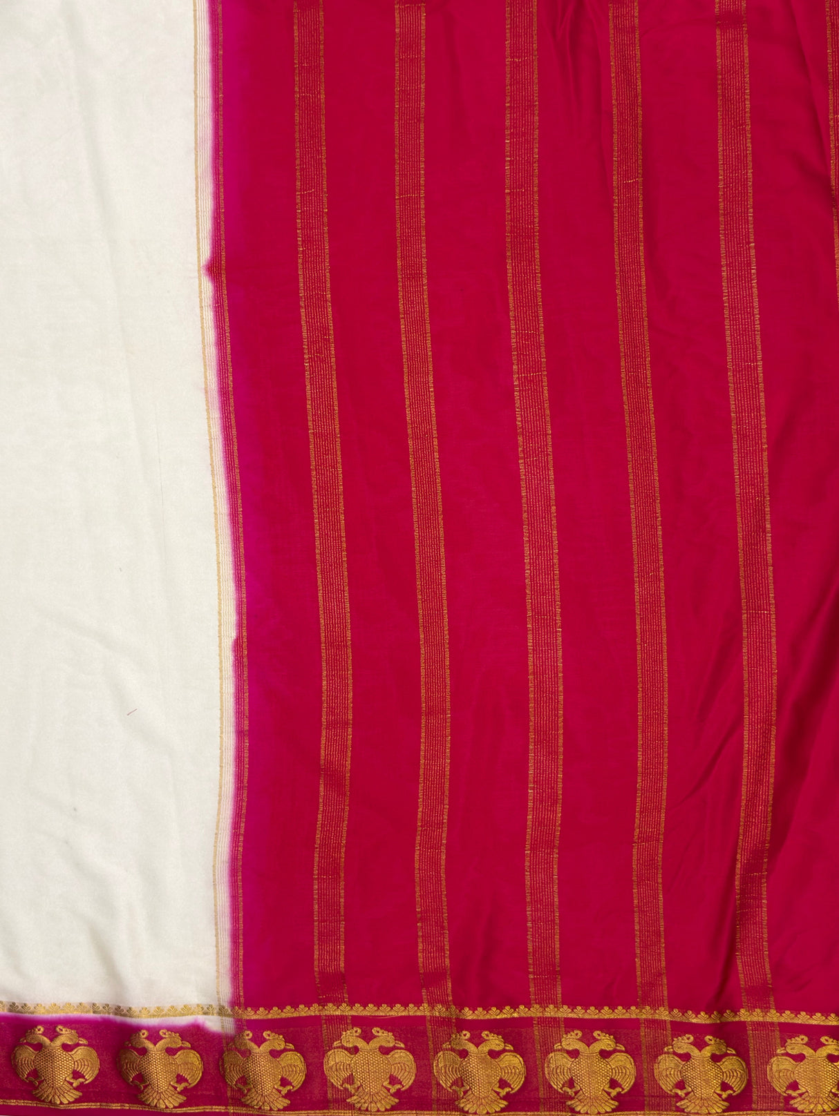 MIMOSA Half White Saree Saree — pallu and zari work detail