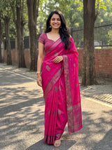 MIMOSA Gajari Banarasi tusser Saree — close-up of border