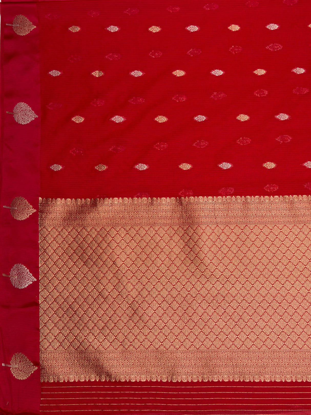 MIMOSA Red Manipuri Linen Saree — pallu and zari work detail