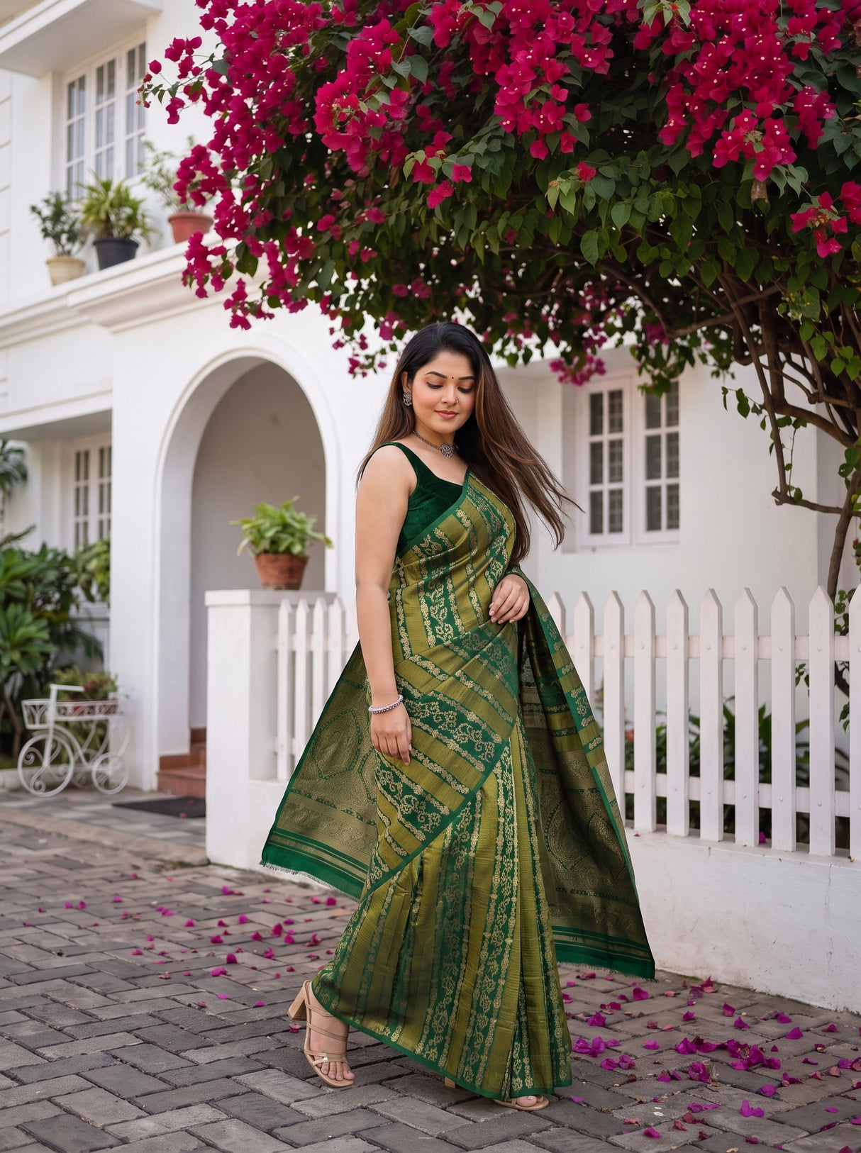 MIMOSA Green Saree Saree — pose 9 styling detail