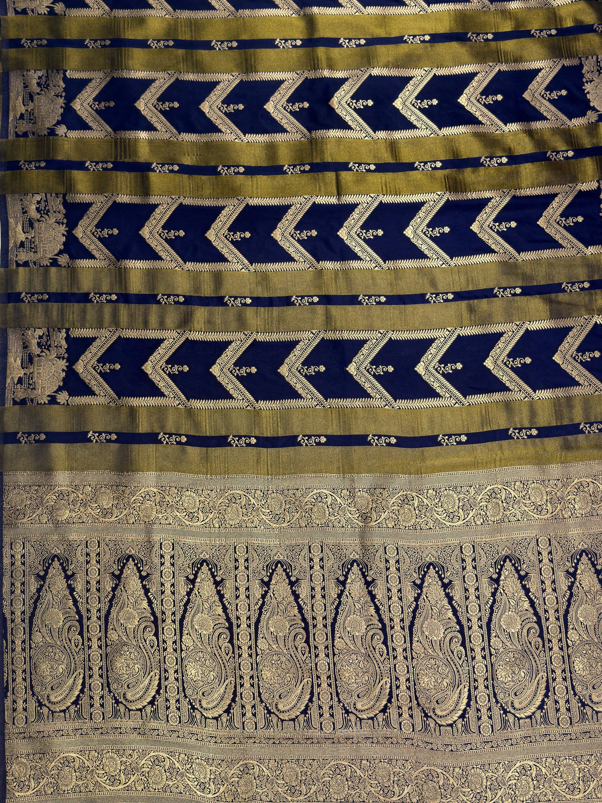 MIMOSA Navy Saree Saree — pallu and zari work detail