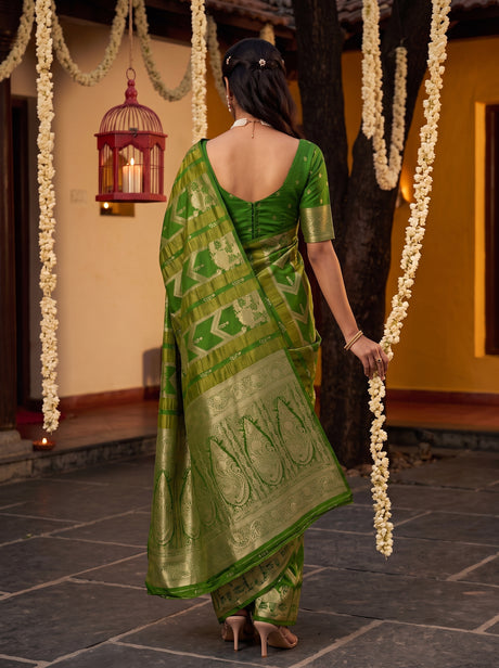 MIMOSA Parrot Green Saree Saree — pose 2 styling detail