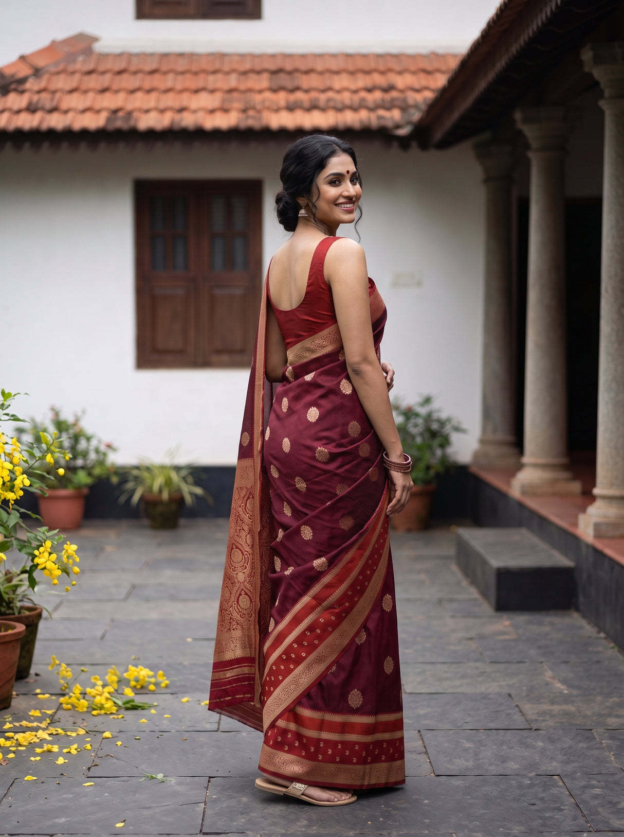 MIMOSA Maroon Saree Saree — pose 5 styling detail