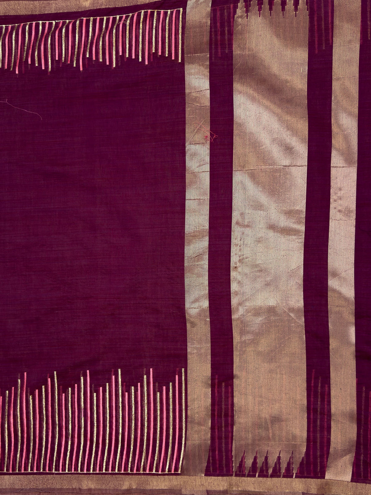 MIMOSA Wine Saree Saree — pallu and zari work detail