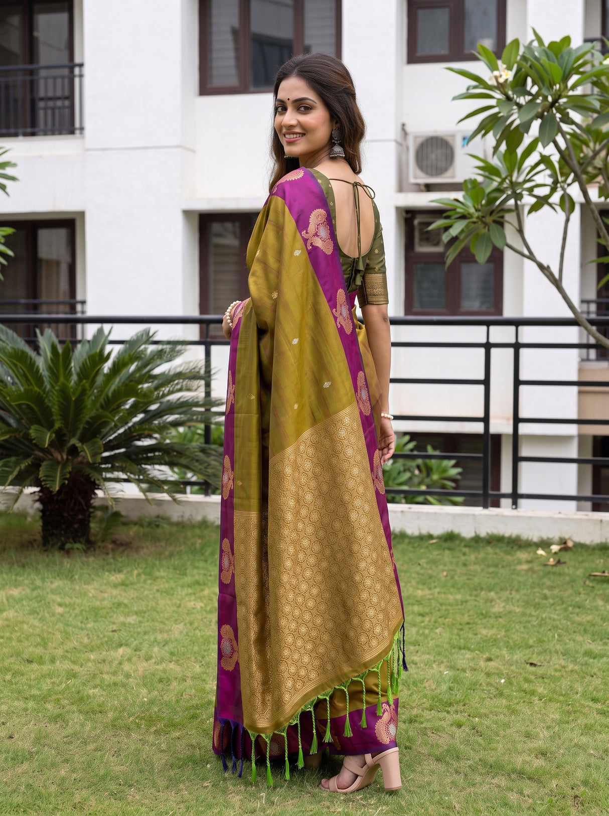 MIMOSA Olive Kanjivaram Art silk Saree — close-up of saree pleats and border