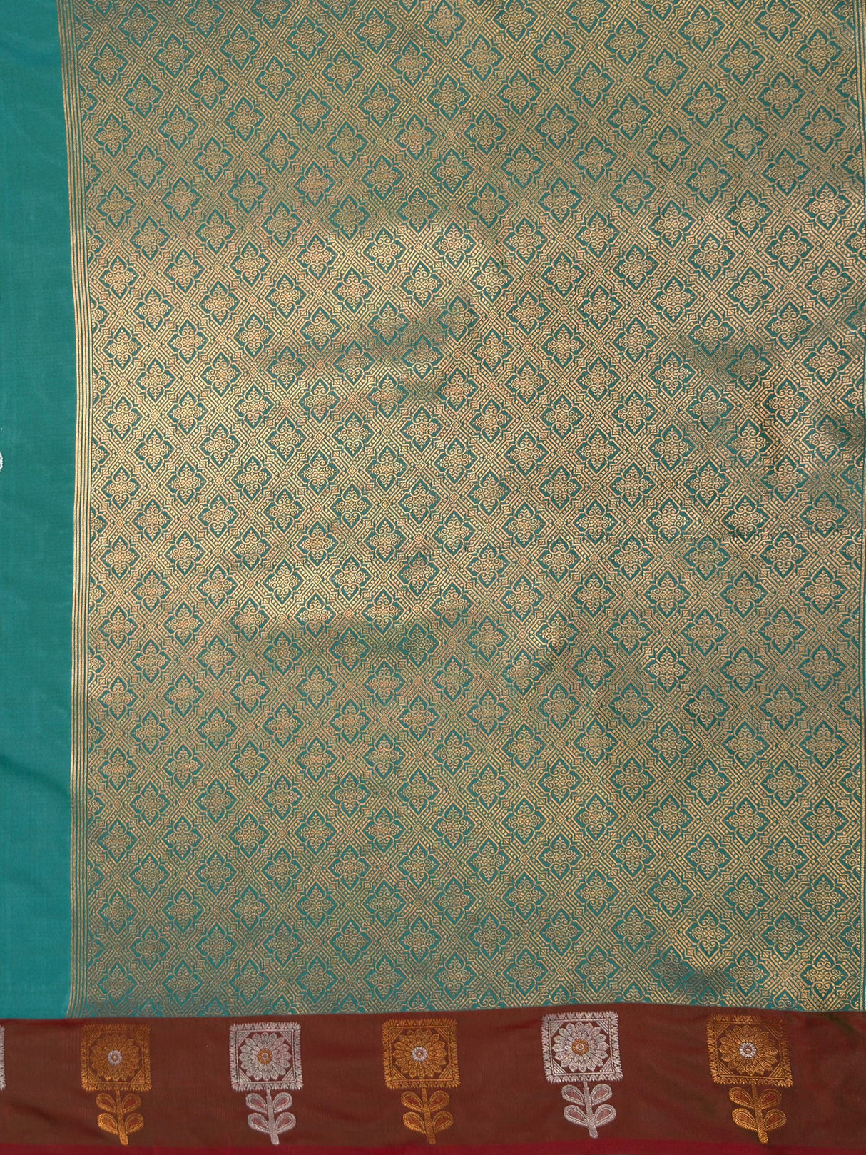 MIMOSA Sapphire Saree Saree — pallu and zari work detail