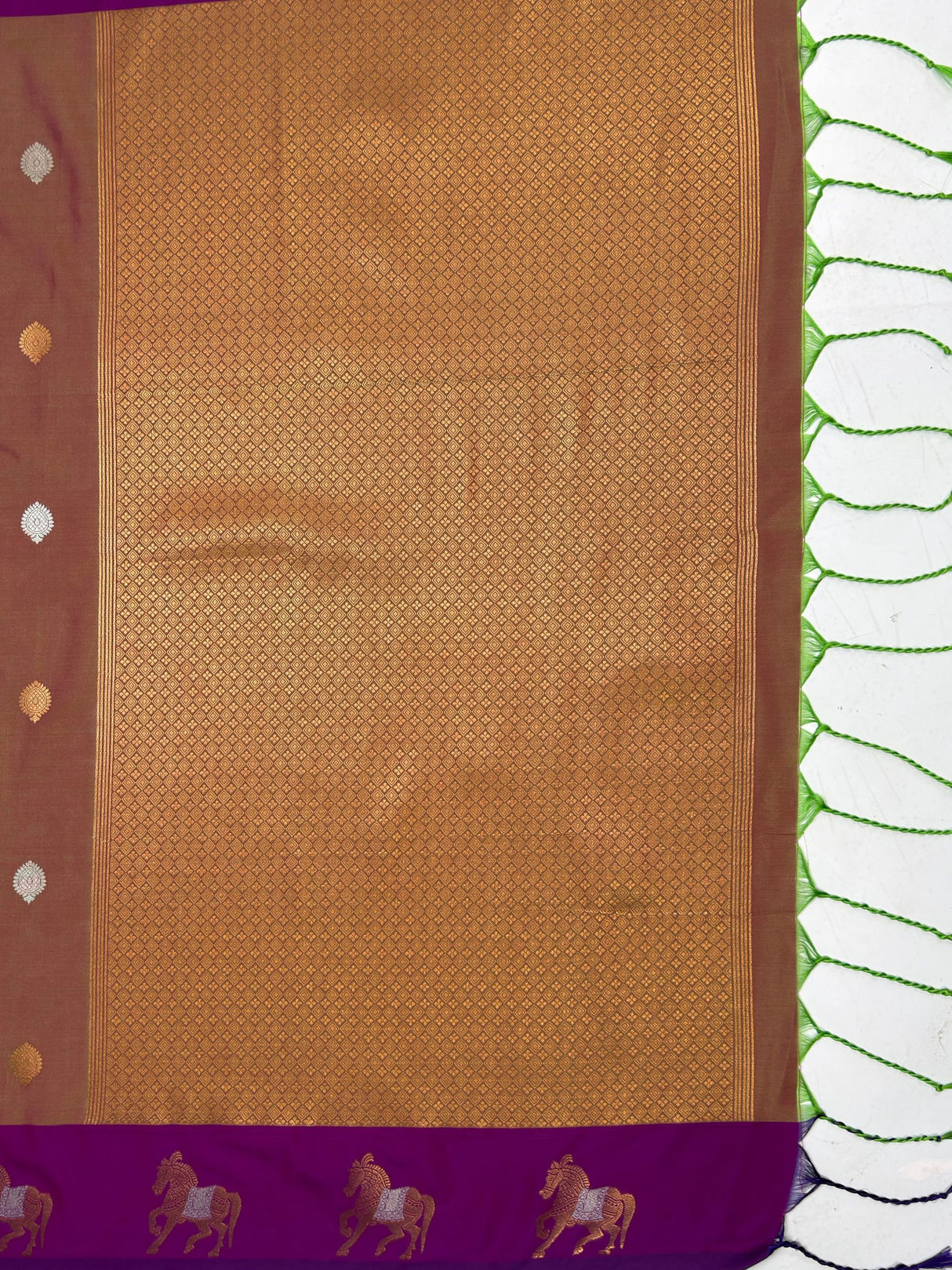 MIMOSA Magenta Kanjivaram Art silk Saree — pallu and zari work detail