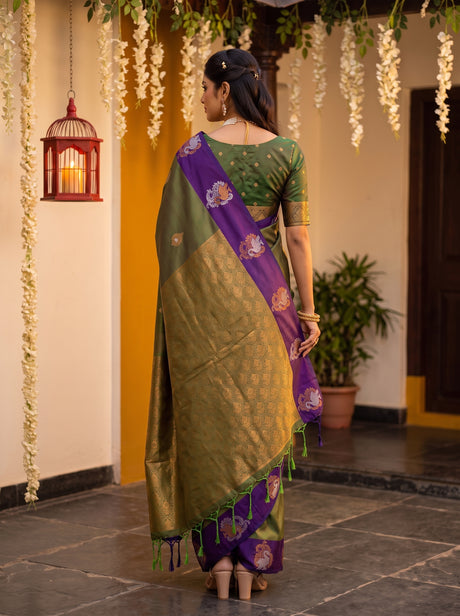 MIMOSA Green Kanjivaram Art silk Saree — pose 2 styling detail
