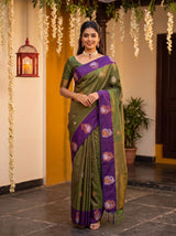 MIMOSA Green Kanjivaram Art silk Saree — pose 9 styling detail