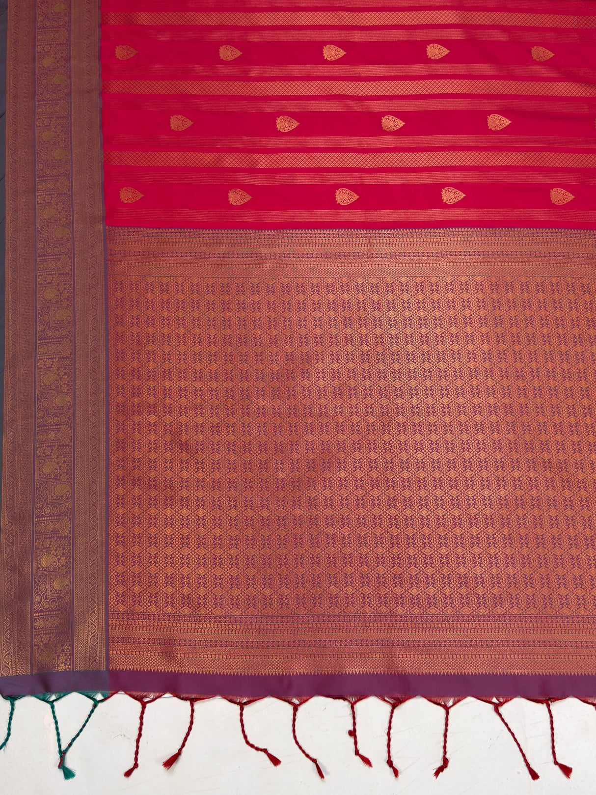 MIMOSA Rani Saree Saree — pallu and zari work detail