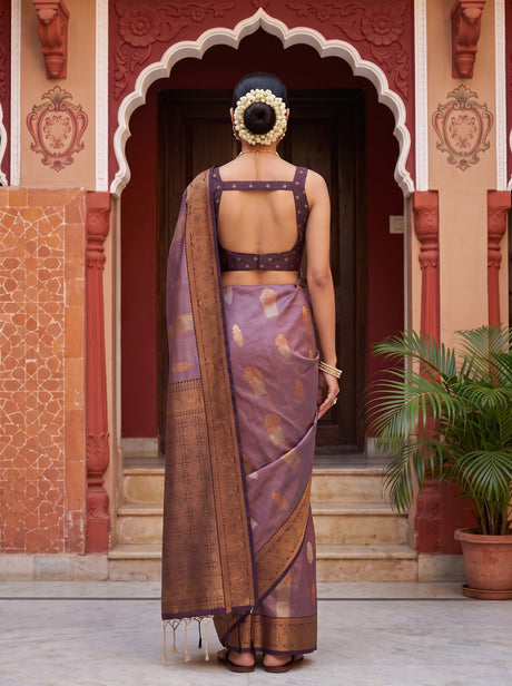 MIMOSA Lavender Saree Saree — pose 2 styling detail