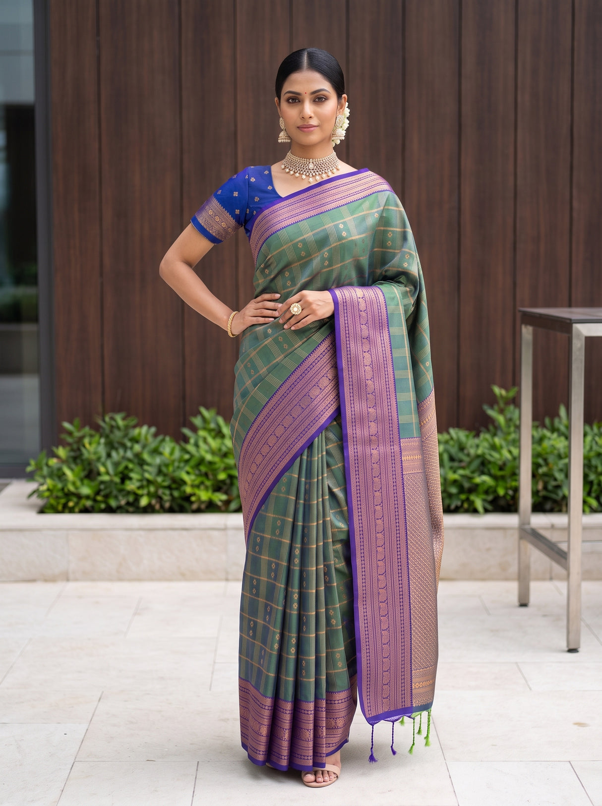 MIMOSA Green Saree Saree — pose 4 styling detail