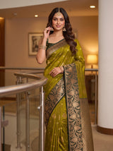MIMOSA Pista Saree Saree — pose 10 styling detail