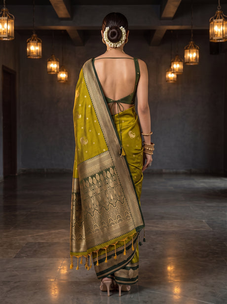 MIMOSA Pista Kanjivaram Art Silk Saree — Saree shot pallu and body
