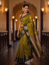 MIMOSA Pista Saree Saree — pose 9 styling detail