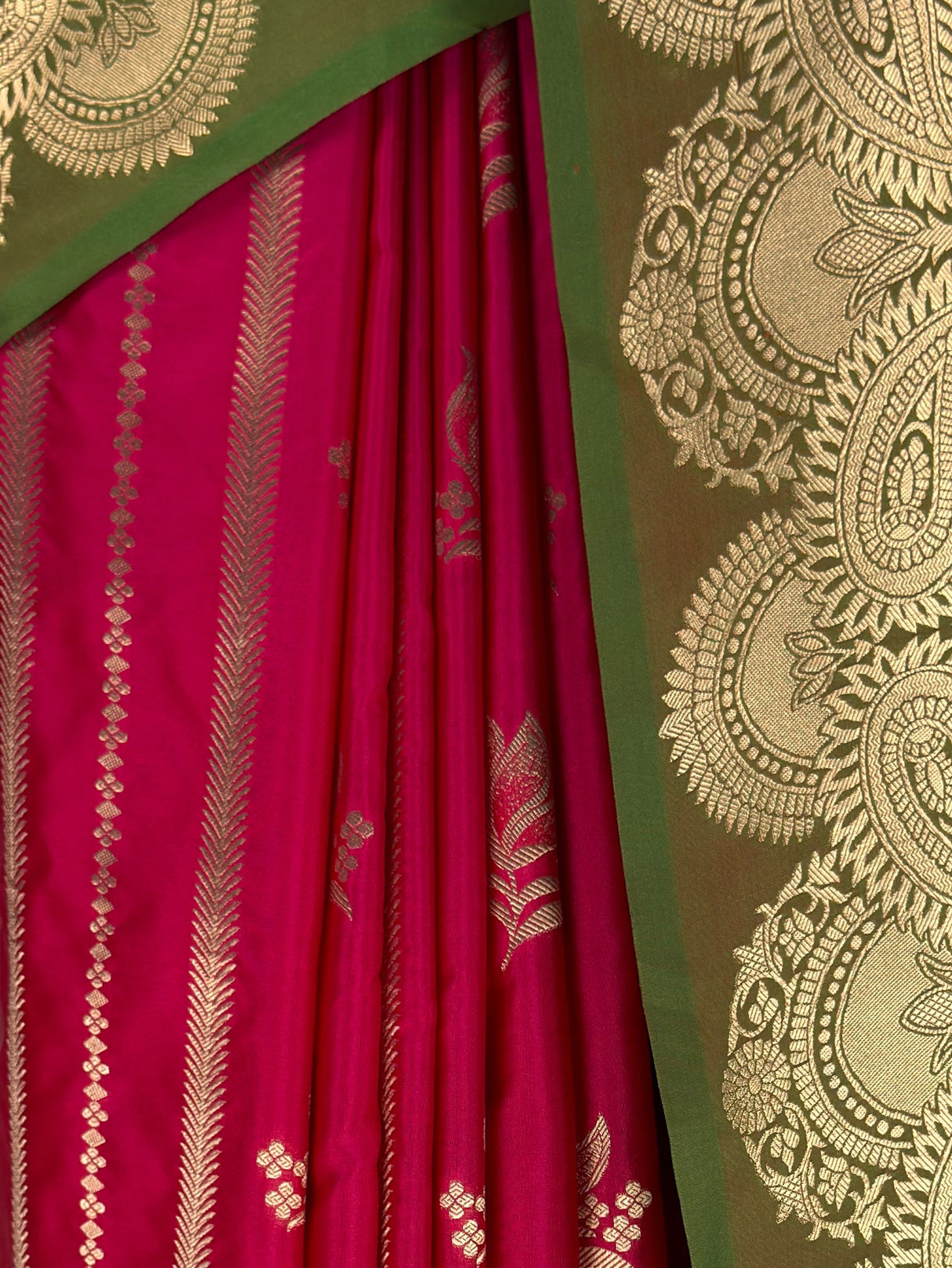 MIMOSA Rani Saree Saree — fleets shot full lifestyle