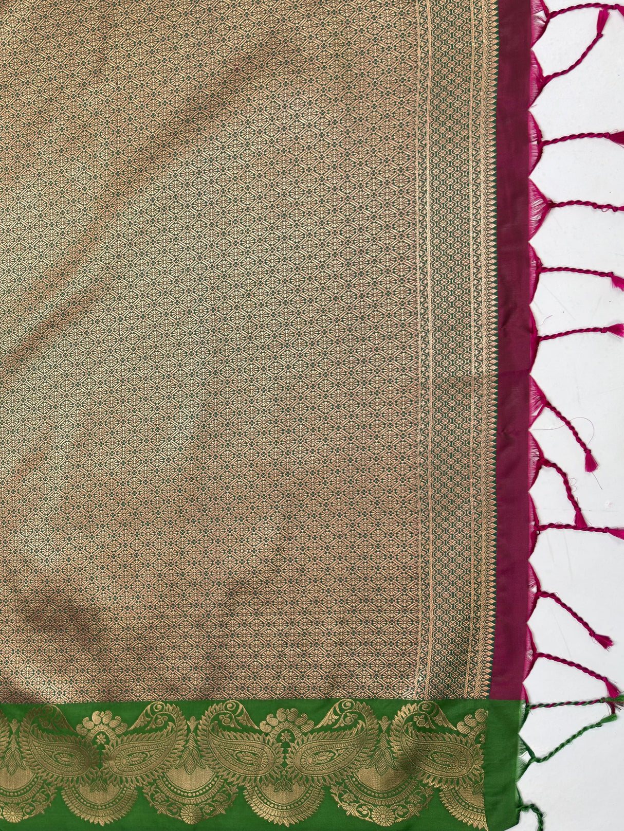 MIMOSA Wine Saree Saree — pallu and zari work detail