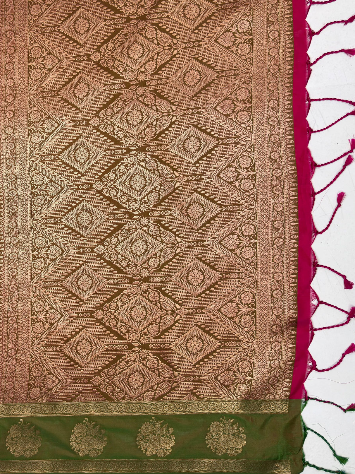 MIMOSA Rani Saree Saree — pallu and zari work detail