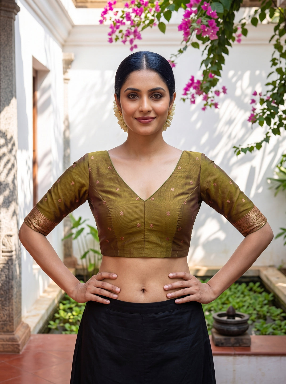MIMOSA Rani Saree Saree — blouse close-up