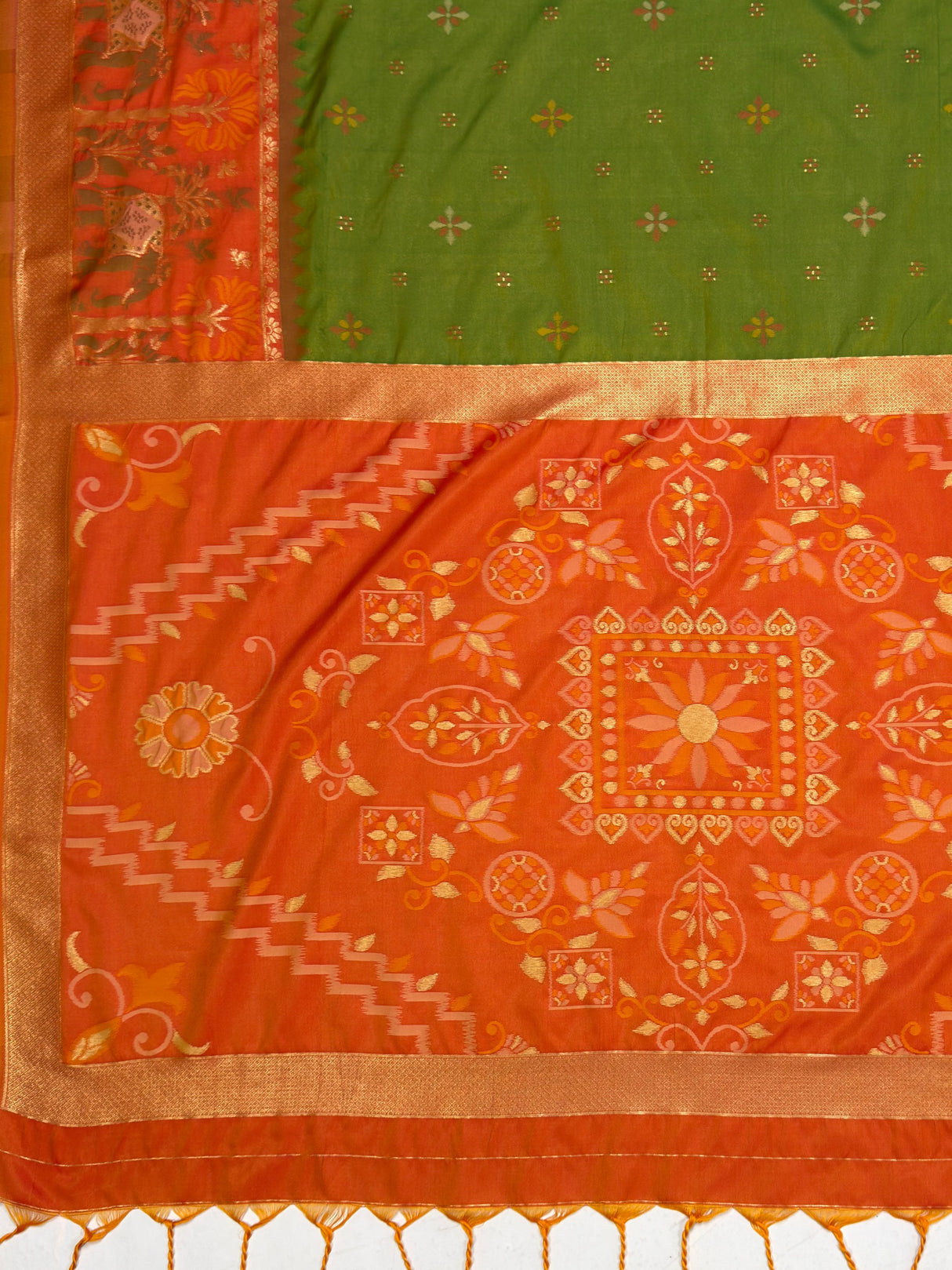 MIMOSA Green Saree Saree — pallu and zari work detail