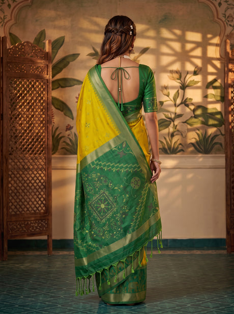 MIMOSA Olive Saree Saree — pose 2 styling detail