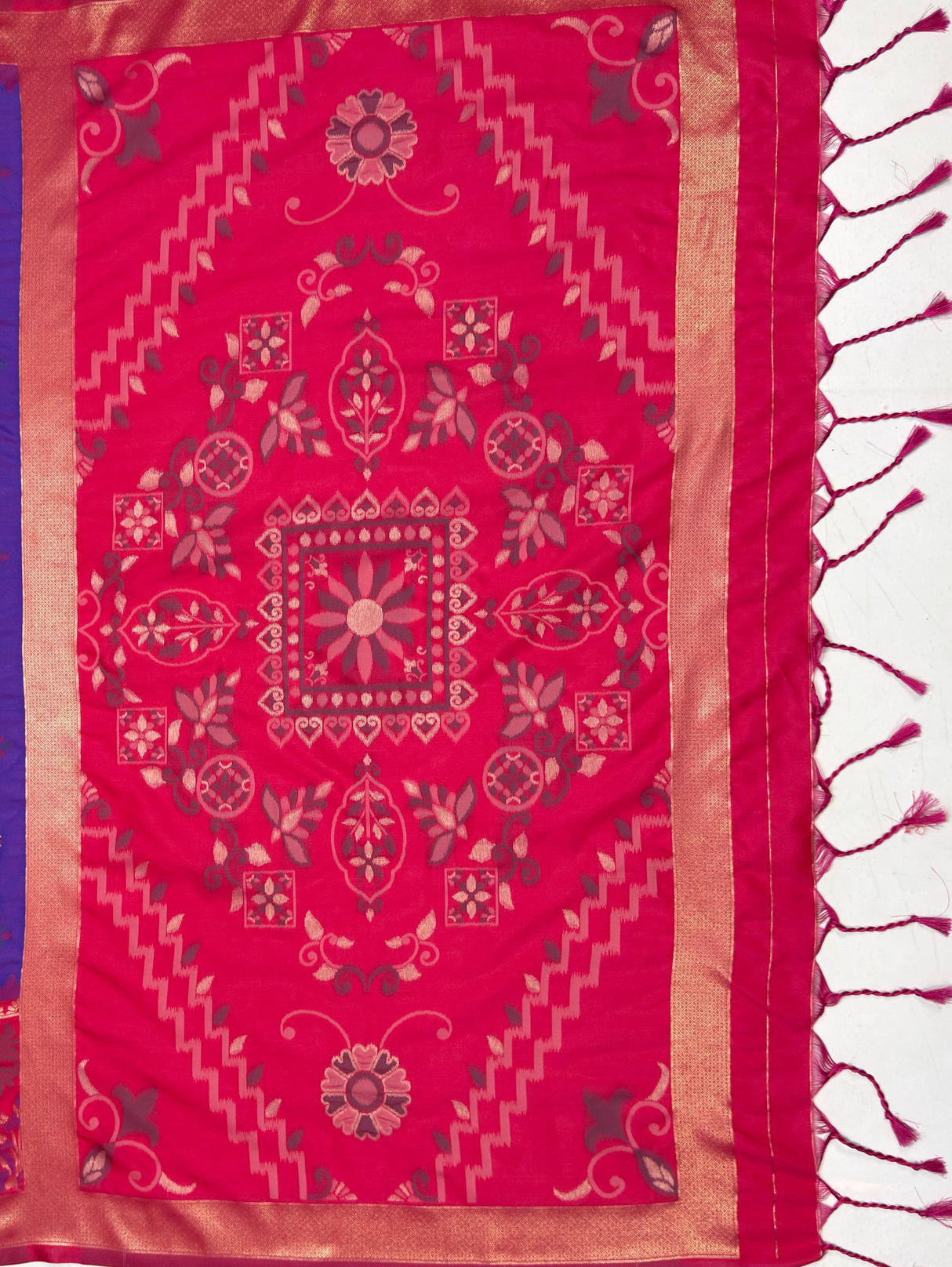 MIMOSA Purple Saree Saree — pallu and zari work detail