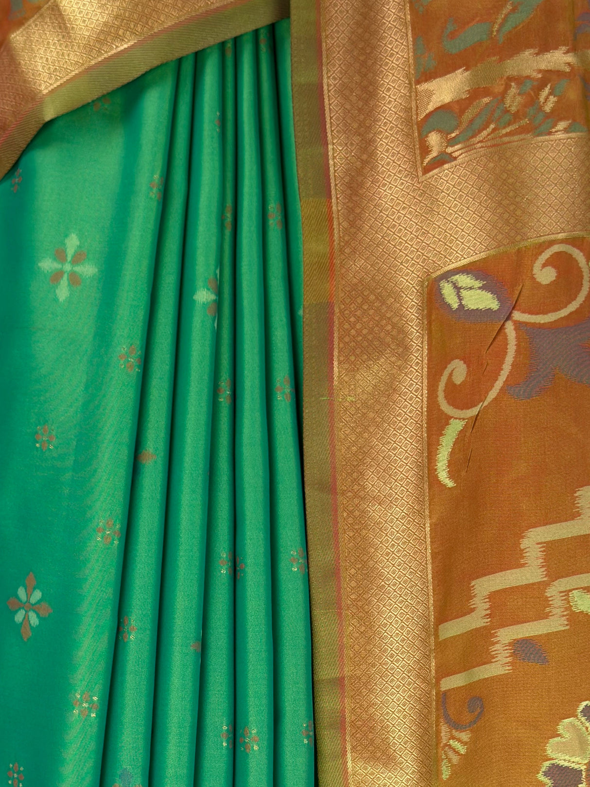 MIMOSA Rama Saree Saree — fleets shot full lifestyle