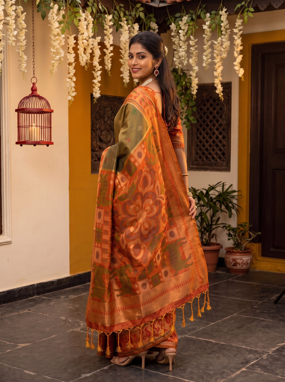 MIMOSA Chiku Saree Saree — pose 7 styling detail
