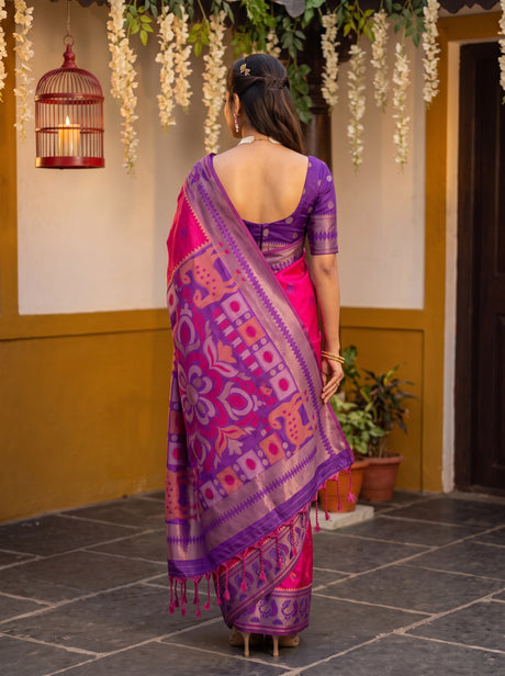 MIMOSA Rani Saree Saree — pose 2 styling detail