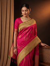 MIMOSA Rani Saree Saree — pose 10 styling detail