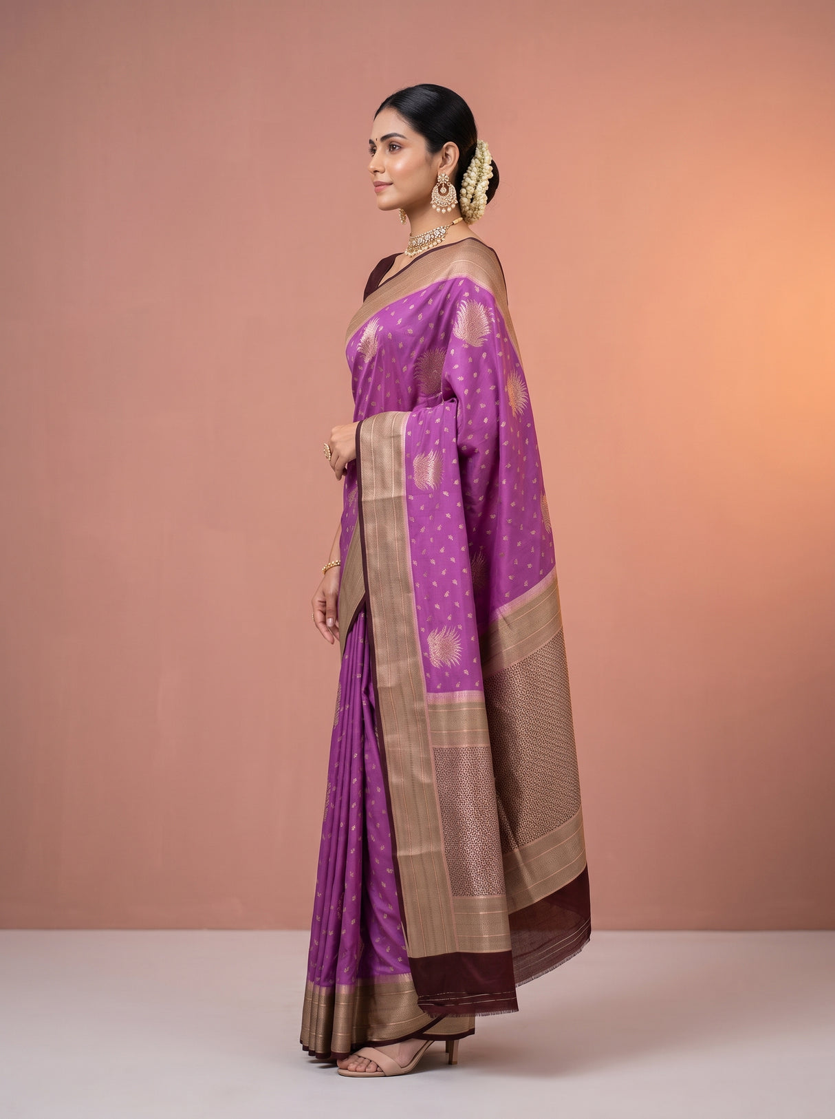 MIMOSA Lavender Saree Saree — pose 3 styling detail