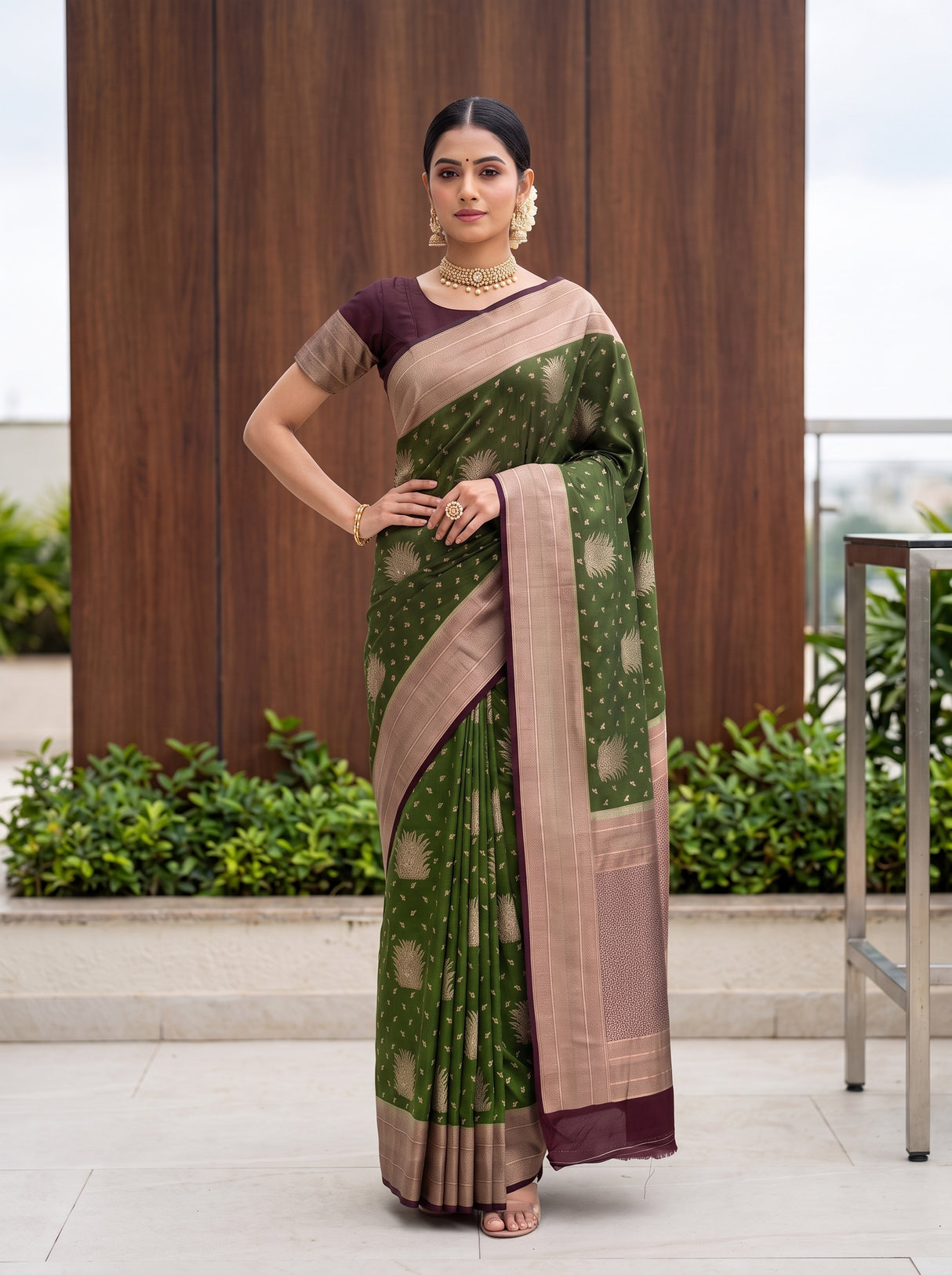 MIMOSA Olive Saree Saree — pose 4 styling detail