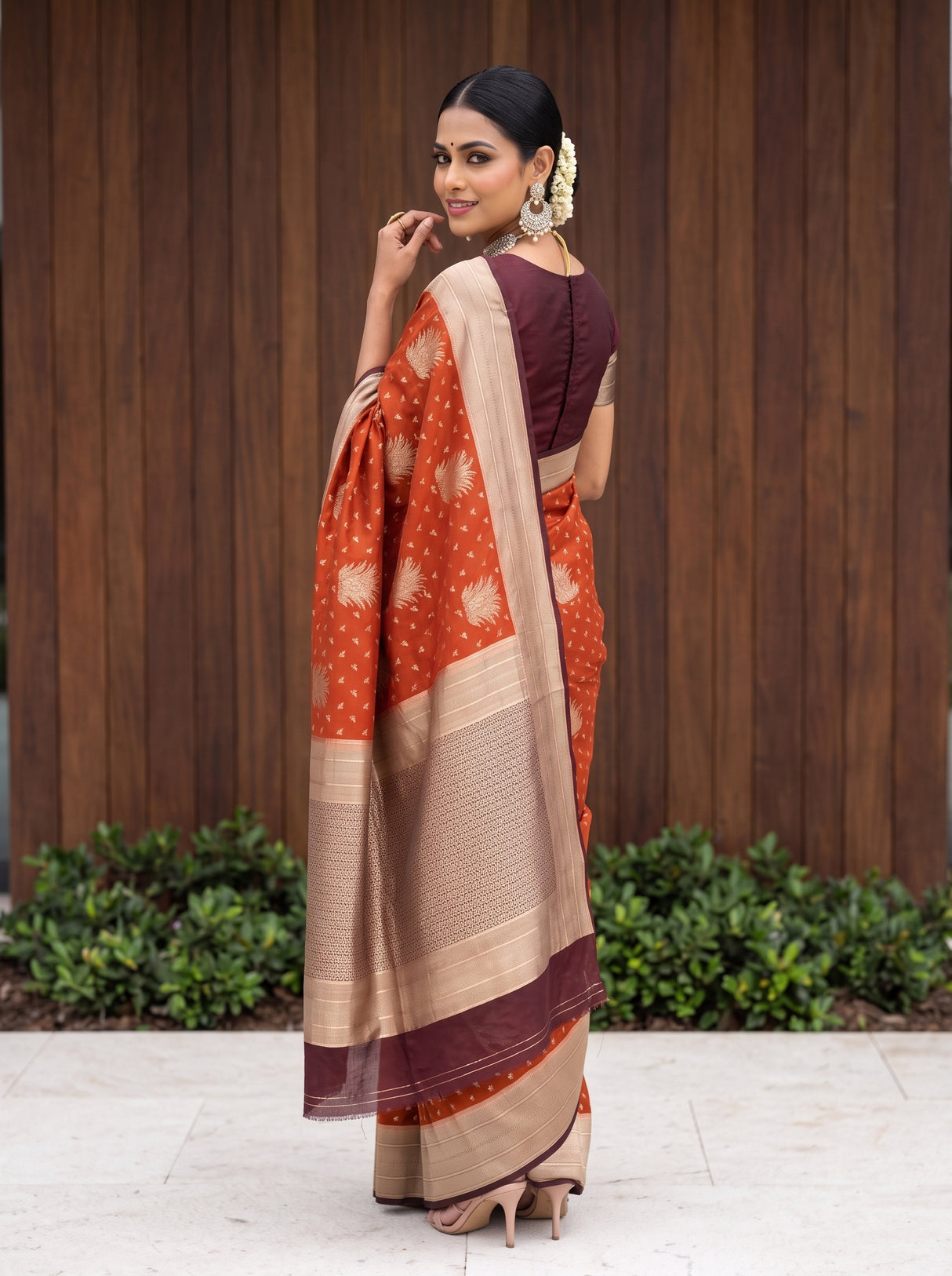MIMOSA Rust Saree Saree — pose 7 styling detail