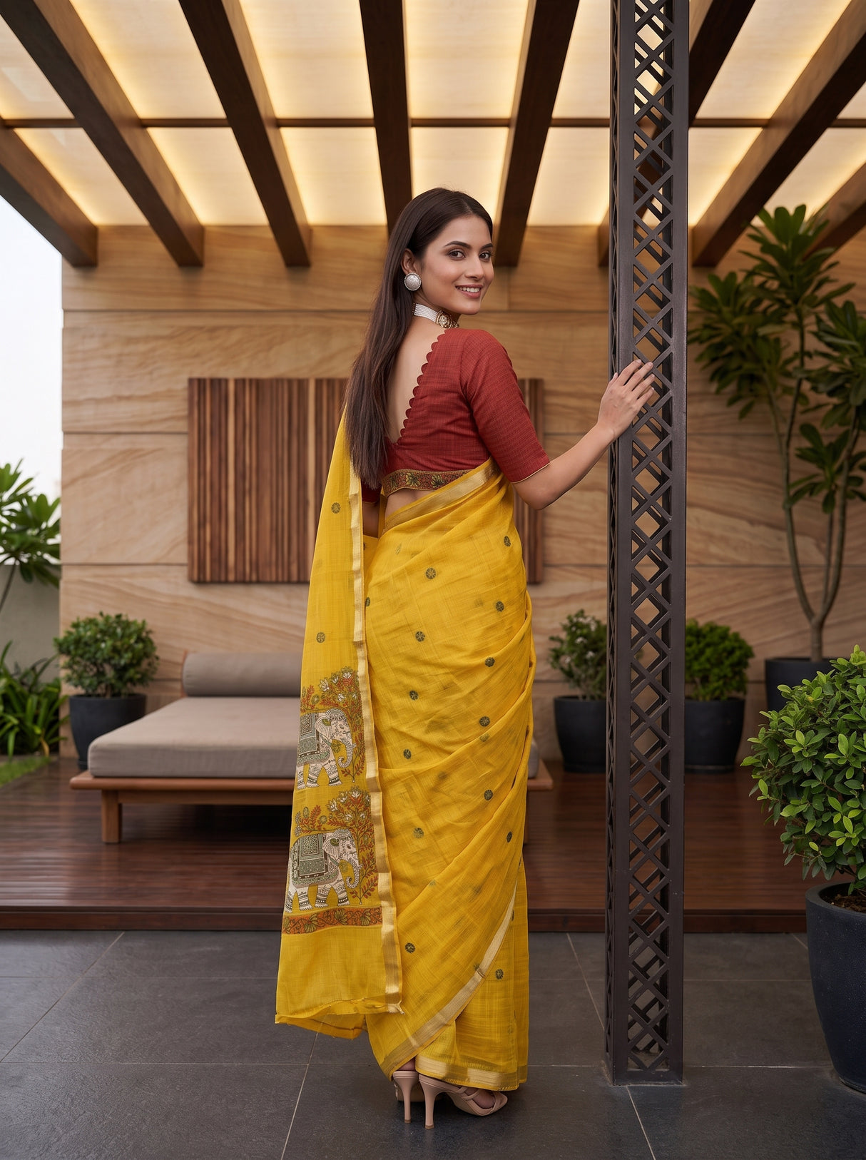 MIMOSA Gold Banarasi Linen Saree — pose 7 styling detail