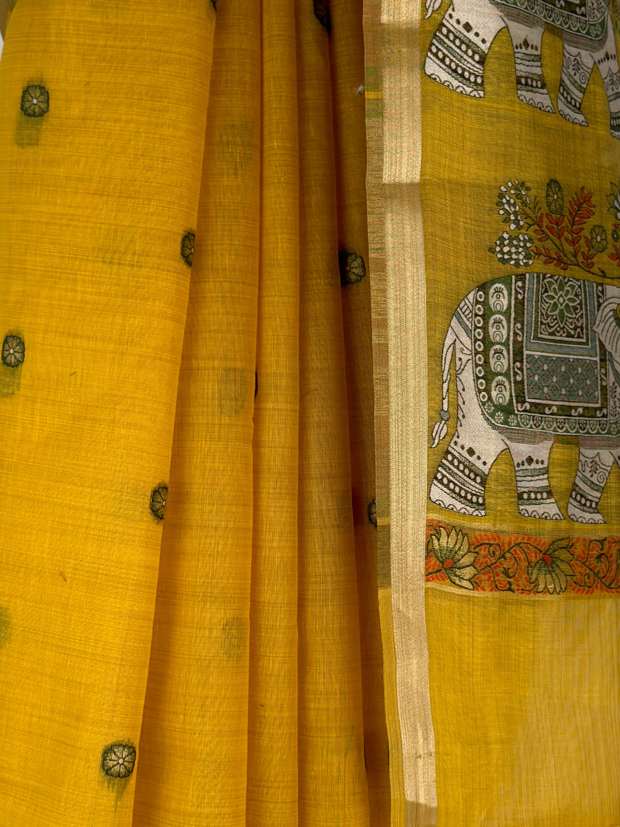 MIMOSA Gold Banarasi Linen Saree — fleets shot full lifestyle