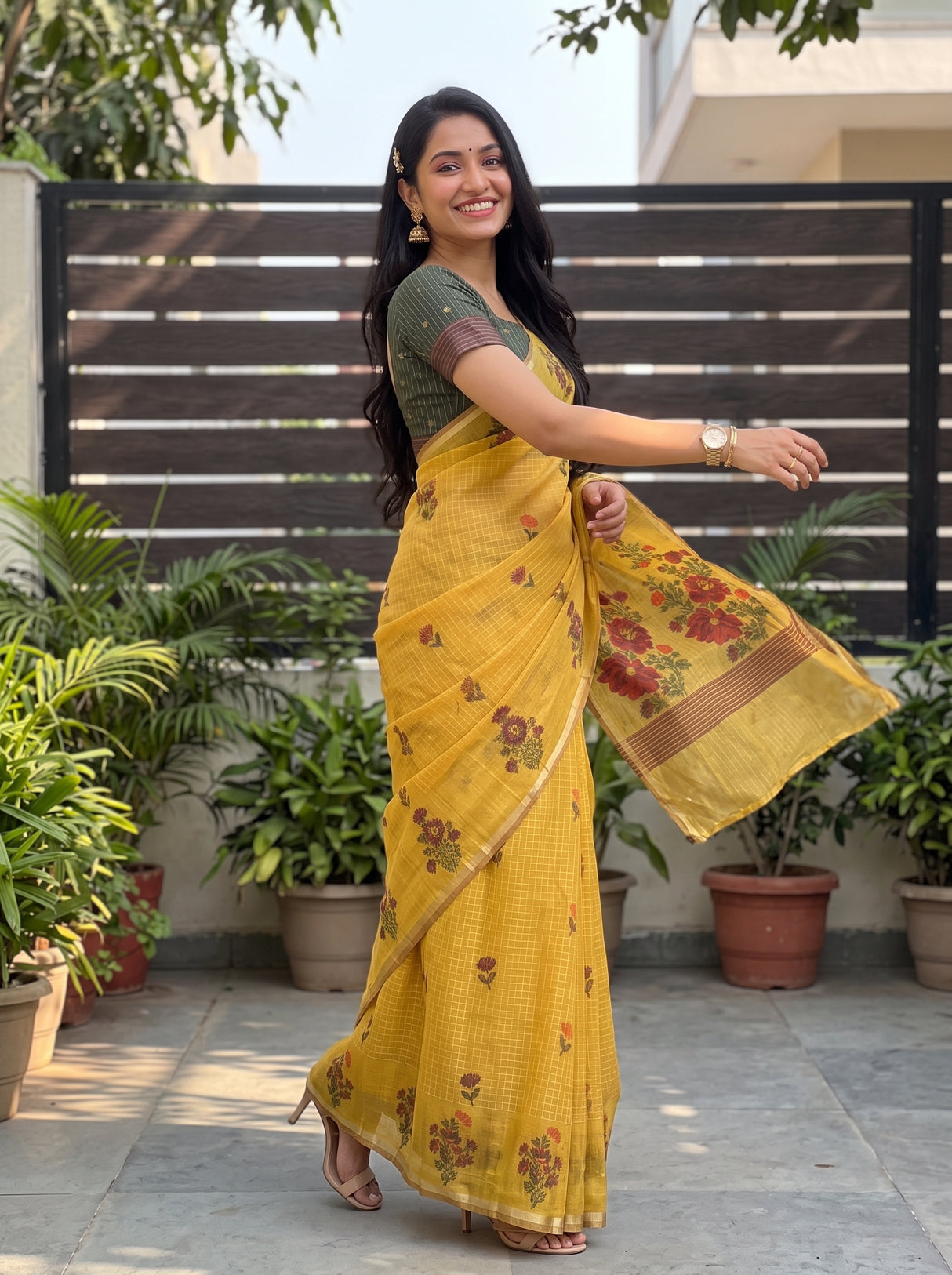 MIMOSA Saree Saree — pose 9 styling detail