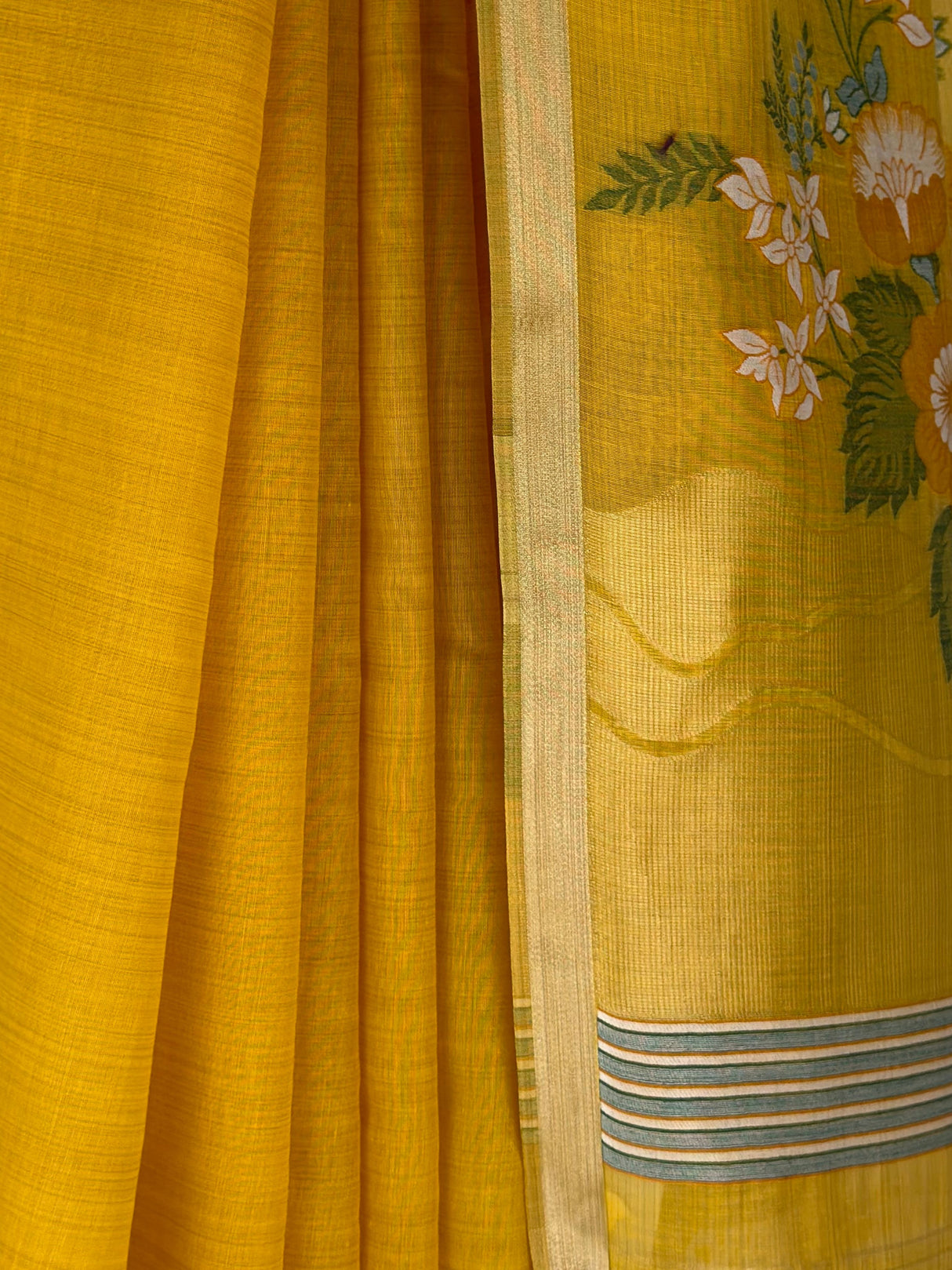 MIMOSA Gold Saree Saree — fleets shot full lifestyle