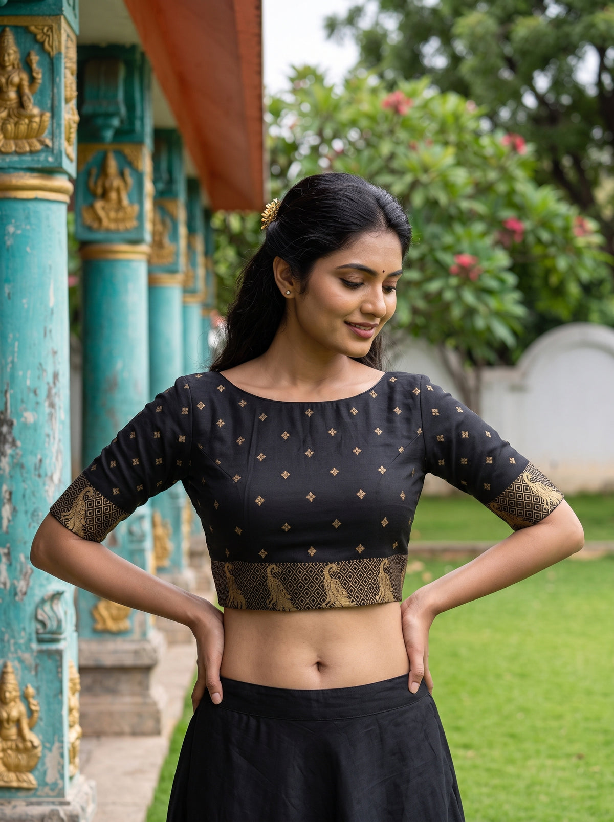 MIMOSA Grey Mysore Silk Crepe Saree — blouse close-up