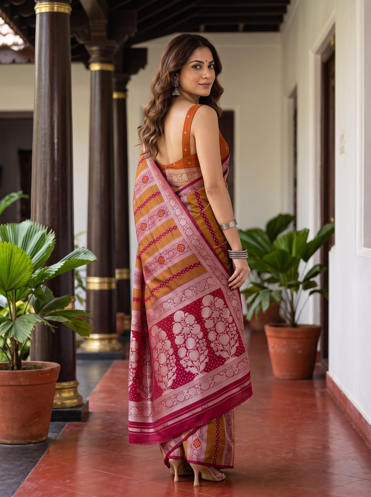 MIMOSA Maroon Saree Saree — pose 7 styling detail
