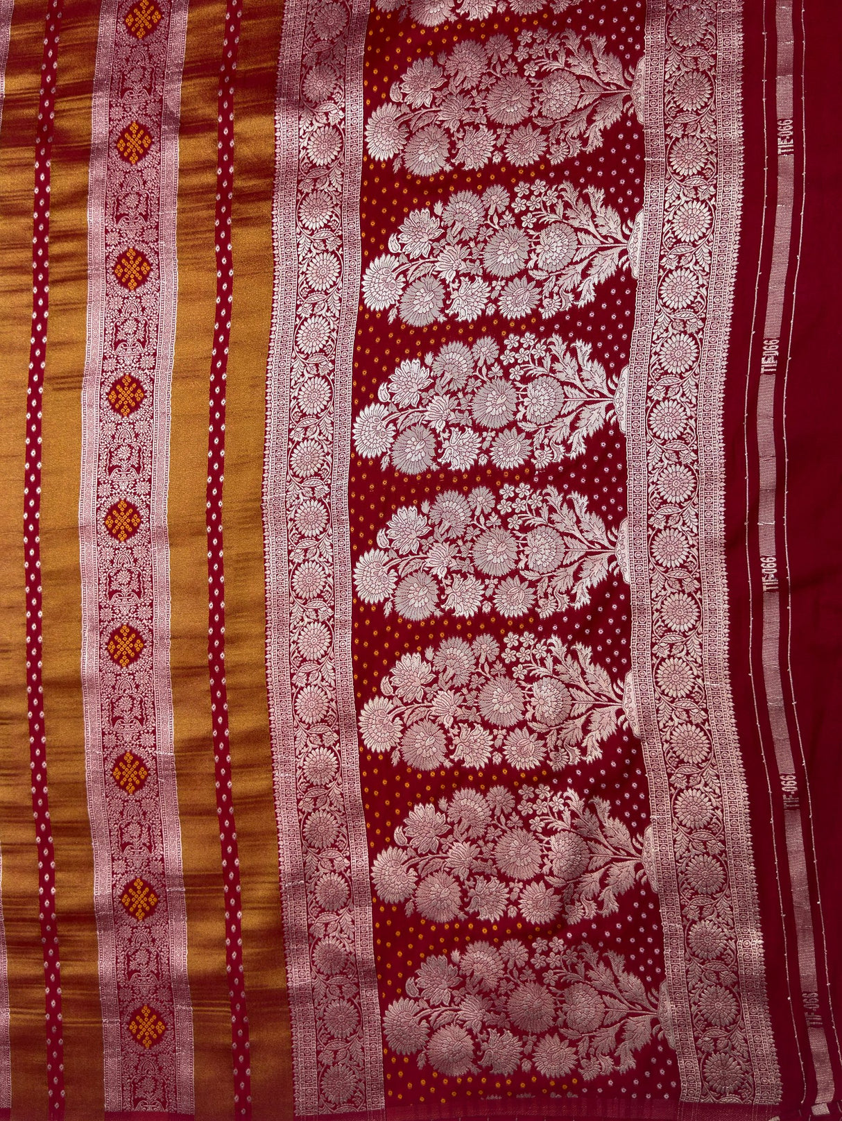 MIMOSA Maroon Saree Saree — pallu and zari work detail