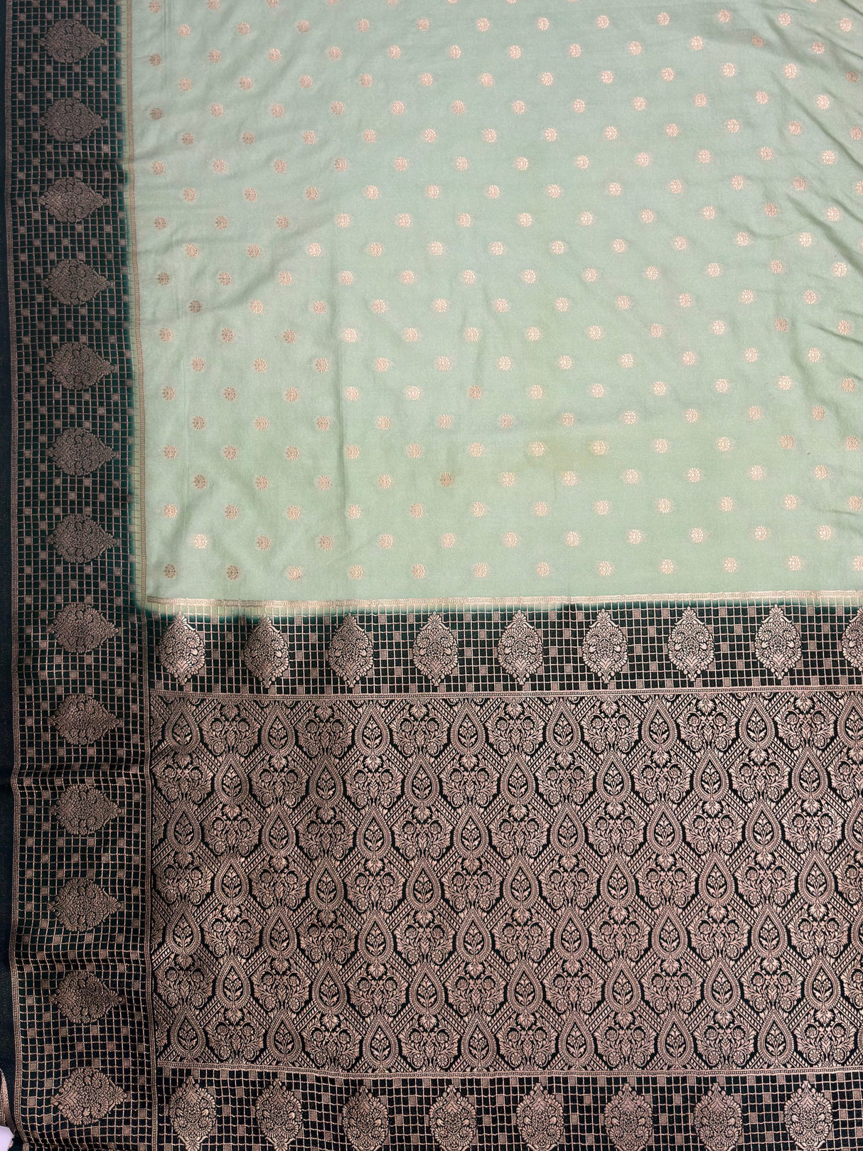 MIMOSA Pista Saree Saree — pallu and zari work detail