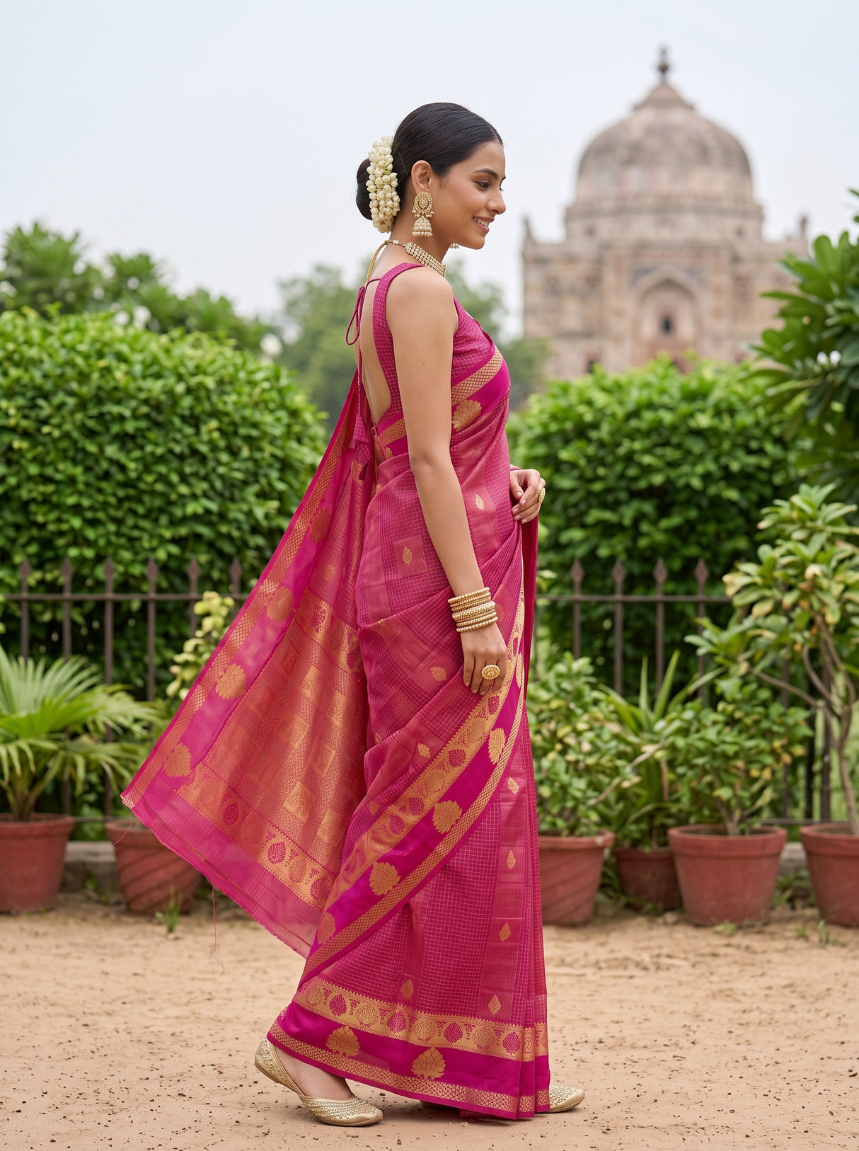 MIMOSA Rani Saree Saree — pose 3 styling detail